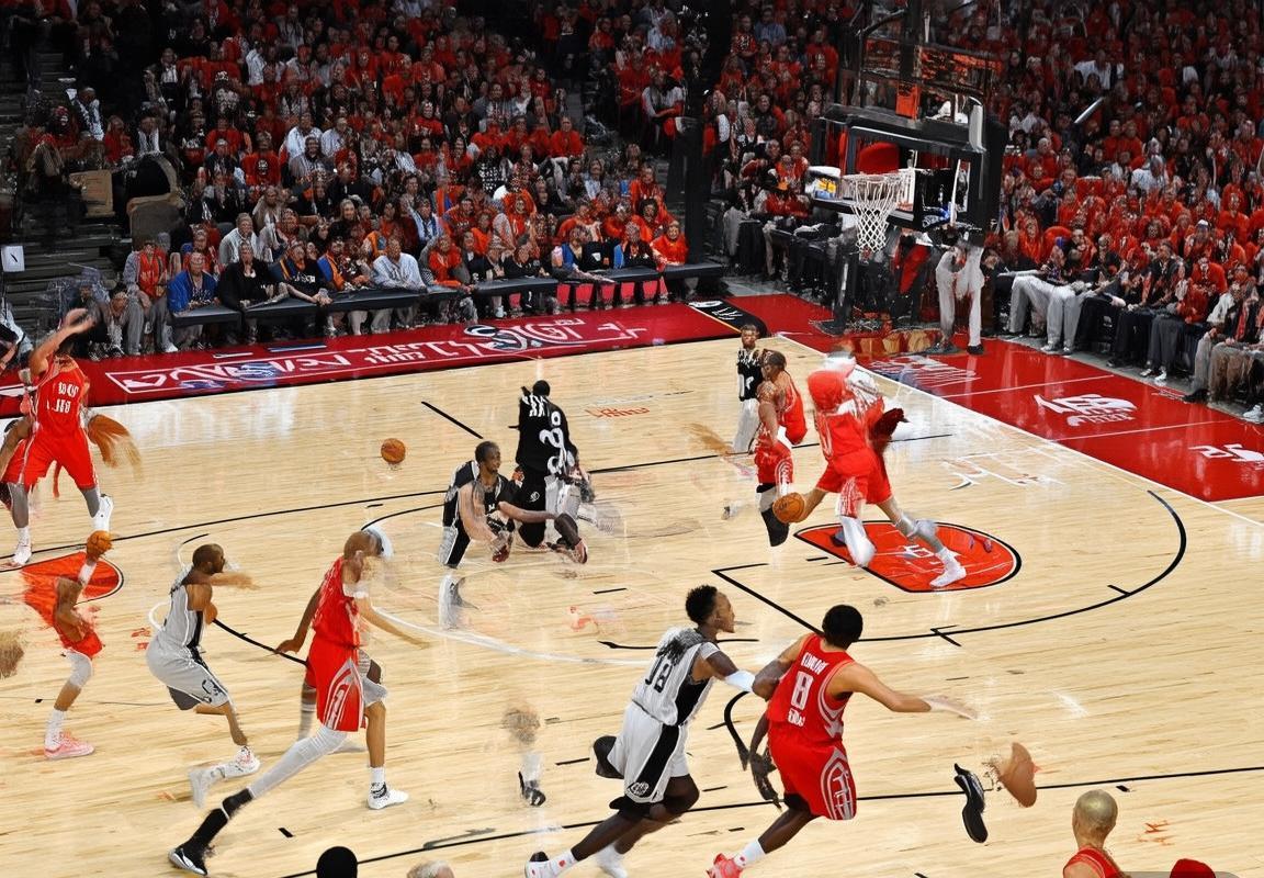 2018-2019NBA赛季：火箭VS马刺巅峰对决精彩回顾(图1)